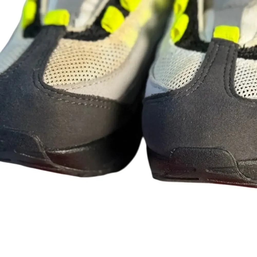Nike Air Max 95 OG (TD) – Size 5C – Excellent Condition